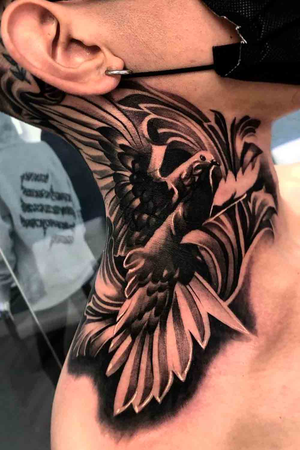 tatuagens-masculinas-no-pescoco-10 