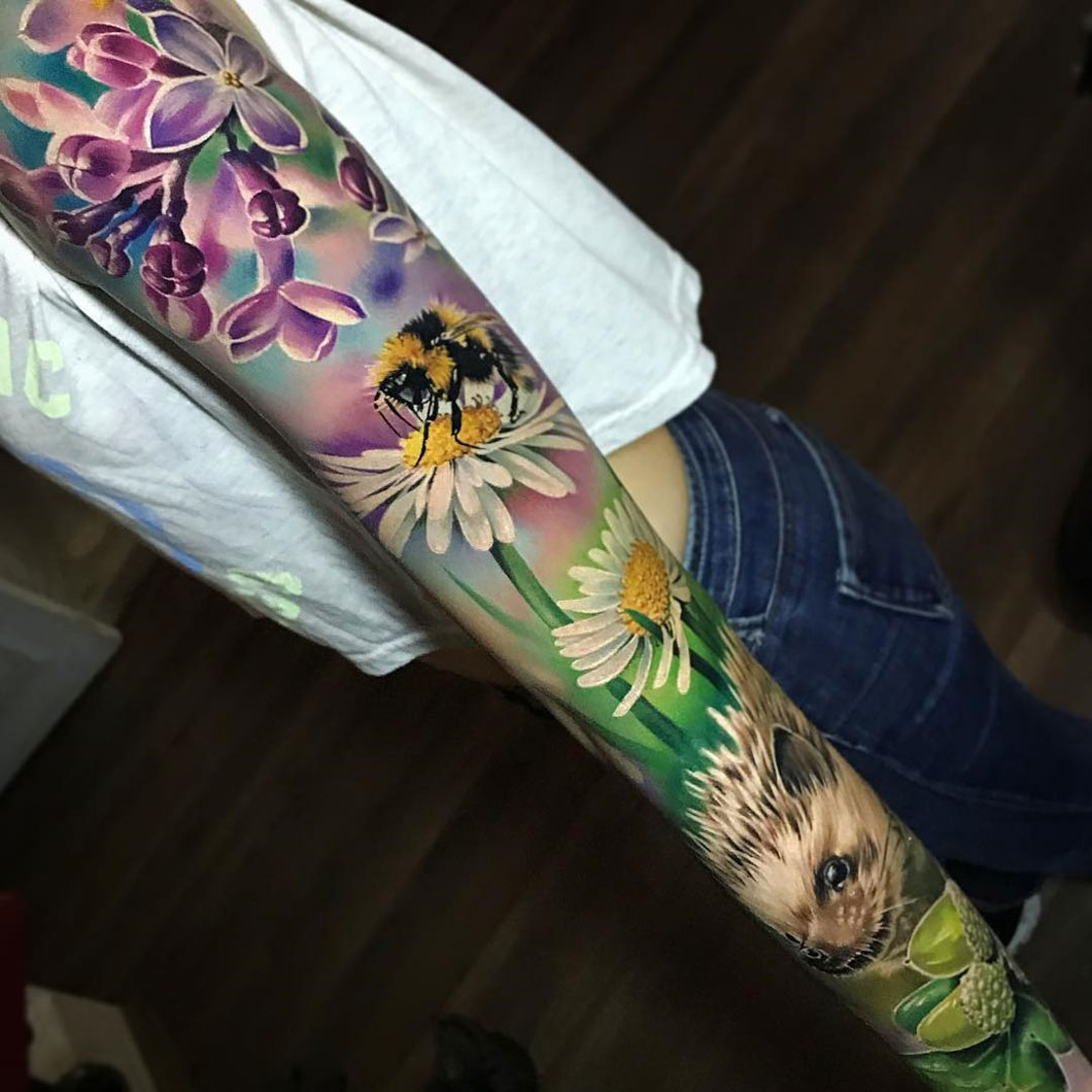 Tatuagem-de-braço-fechado-feminina-14 