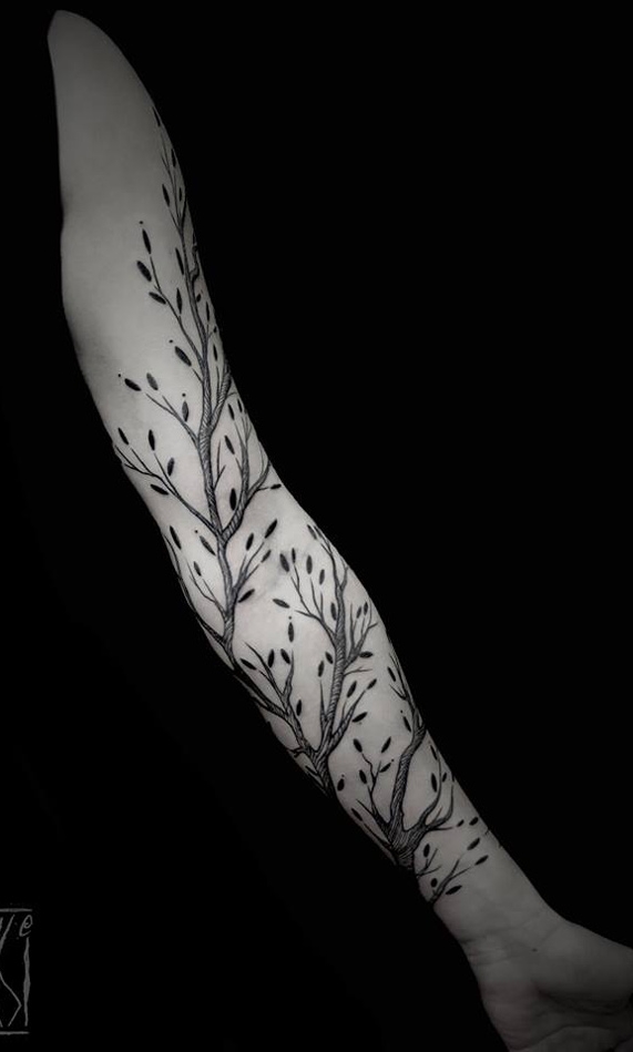 Tatuagem-de-braço-fechado-feminina-16 