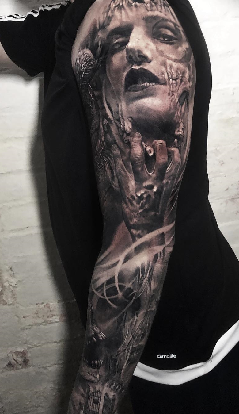 fotos-de-tatuagens-de-braço-fechado-masculina-29 
