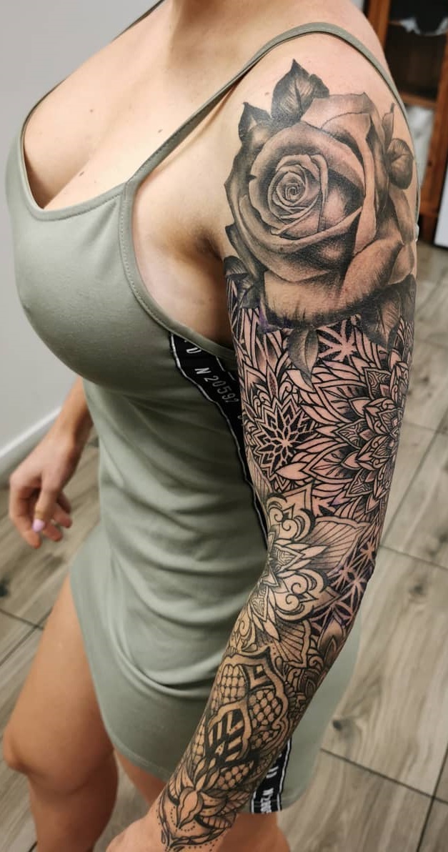 tatuagem-manga-longa-feminina 