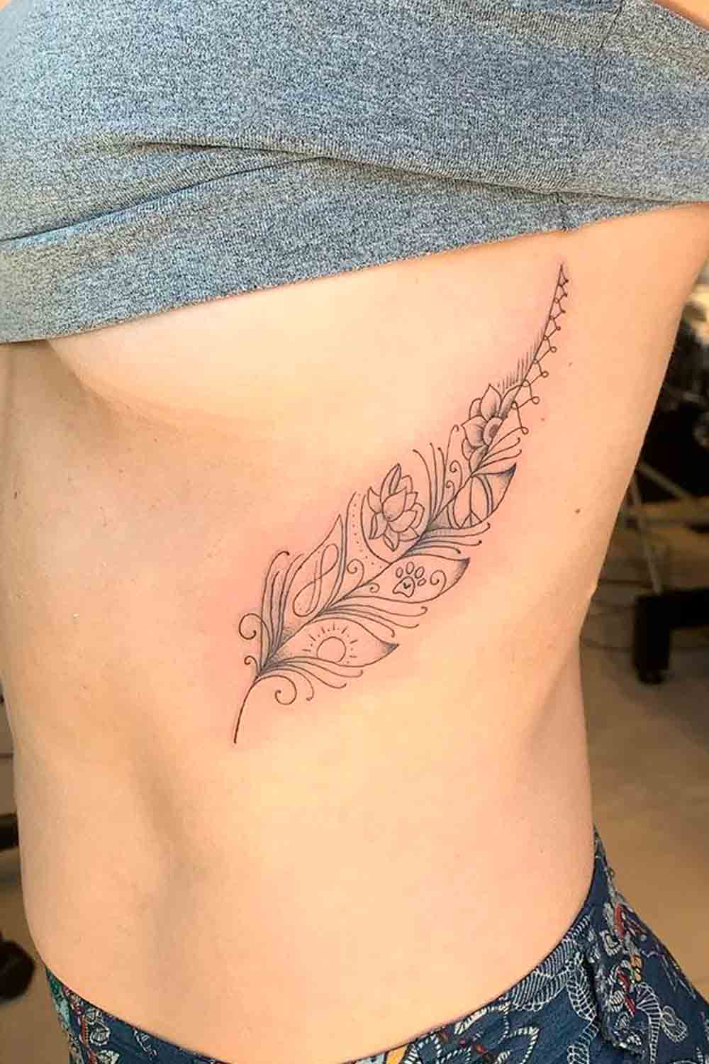 Tatuagens-femininas-na-costela-1 