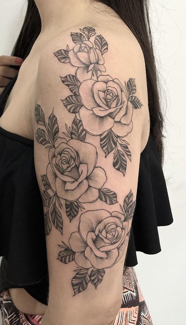 tatuagem-de-flores-no-braço 
