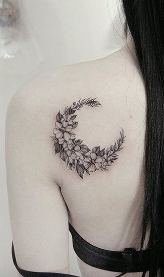 Tatuagens-femininas-no-ombro-14 