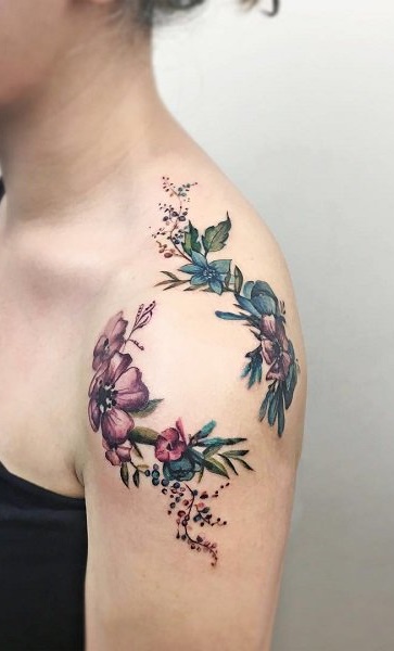 Tatuagens-femininas-no-ombro-19 
