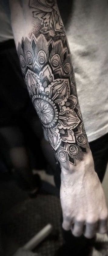 tatuagem-masculina-no-braço-35 