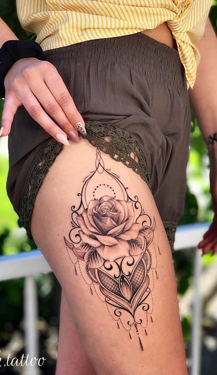 tatuagens-femininas-na-perna-2020-15 